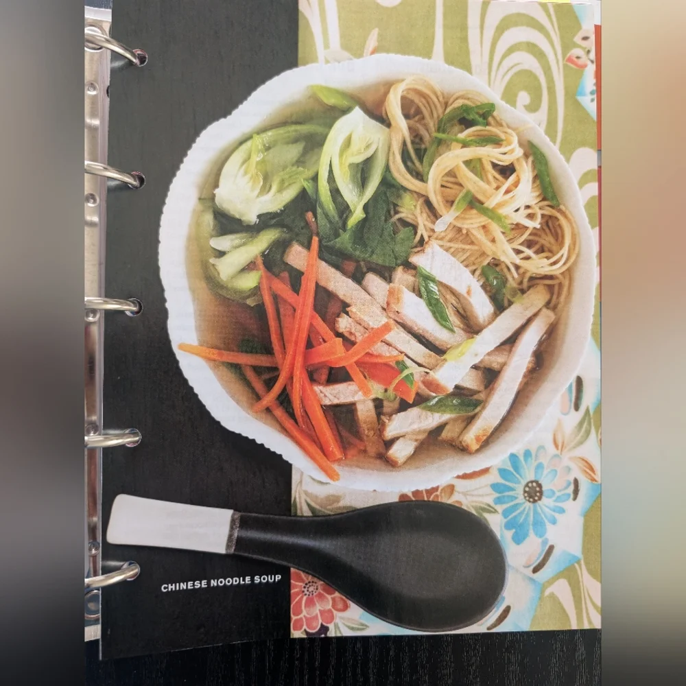 Weight Watchers New Complete Cookbook - Blue and White Cover - Picture 6 of 14